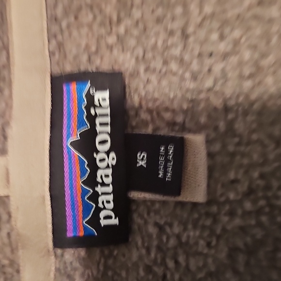 Woman's Jacket - Picture 2 of 4